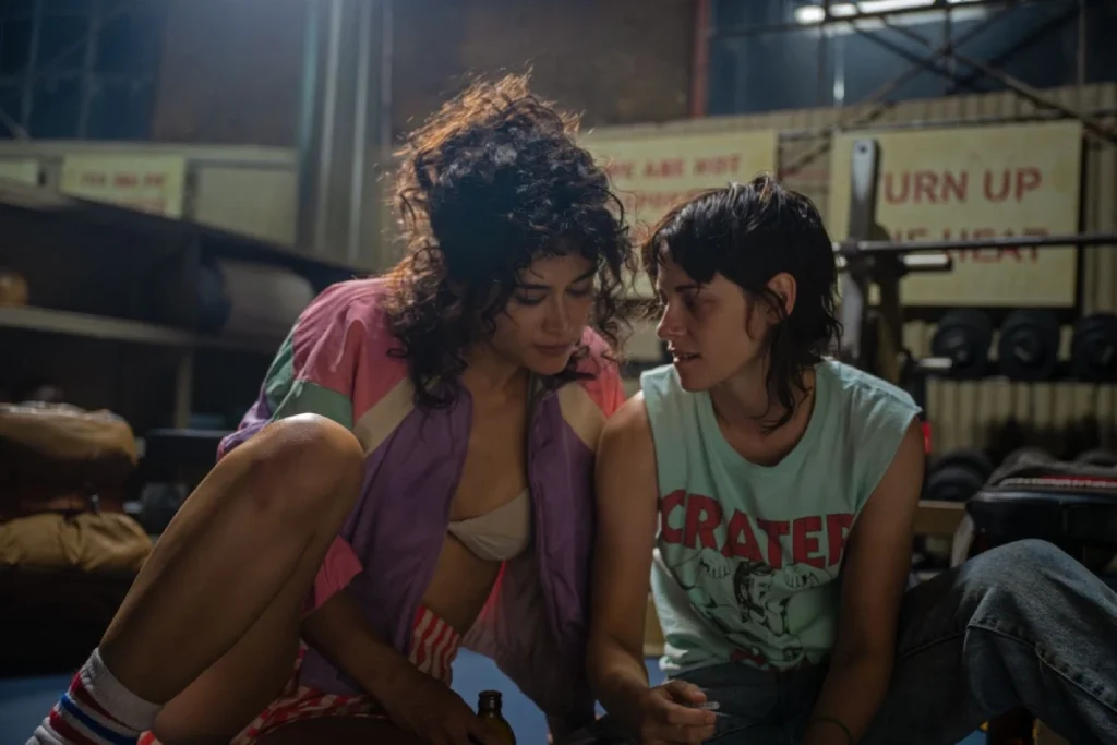 Kristen Stewart y Katy O’Brien en love lies bleeding