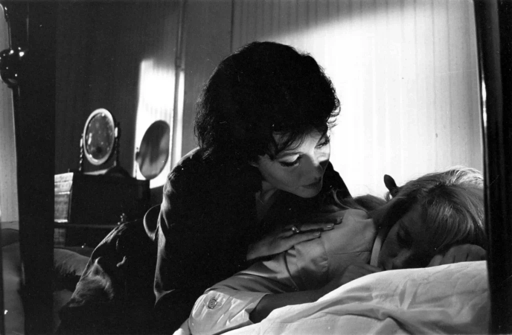 escena de repulsion de roman polanski