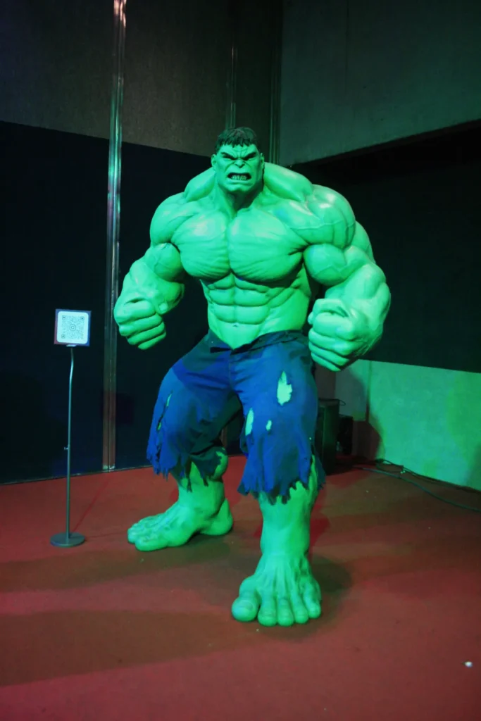 imagen de hulk en argentina comiccon 2024