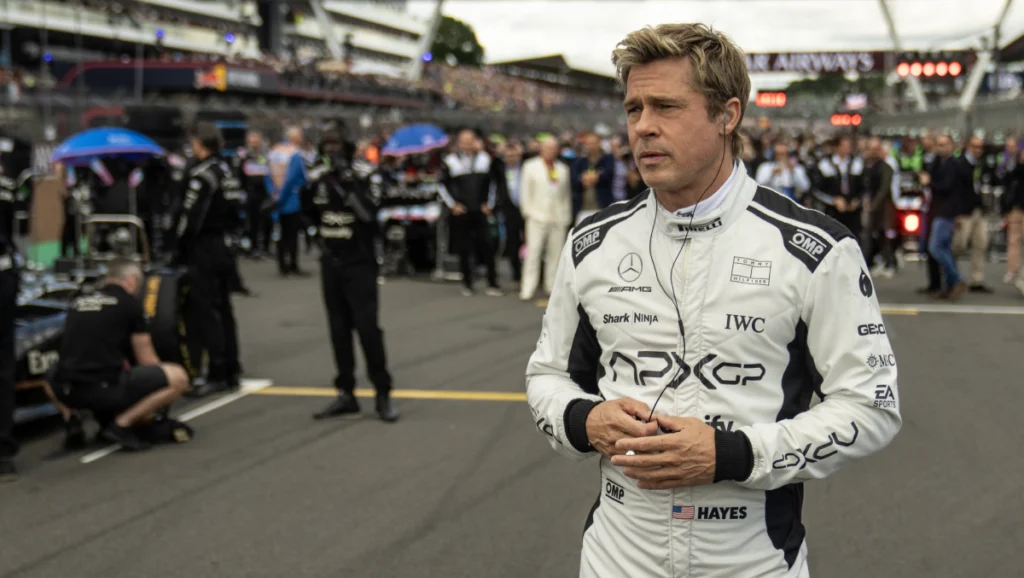 Brad Pitt en una escena de F1 la película