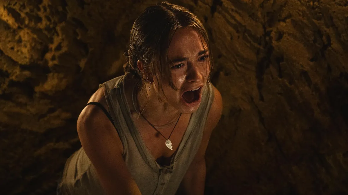 escena de la película primate