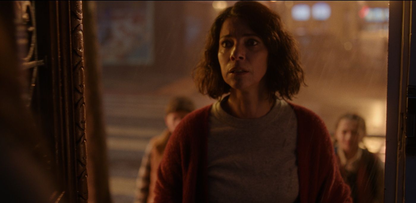 maribel verdu en una escena de la película Bajo tus pies